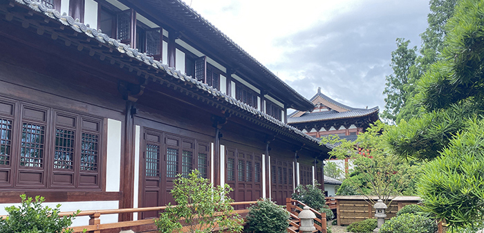 古建筑設(shè)計(jì)與現(xiàn)代公司建筑布局的對(duì)話與融合
