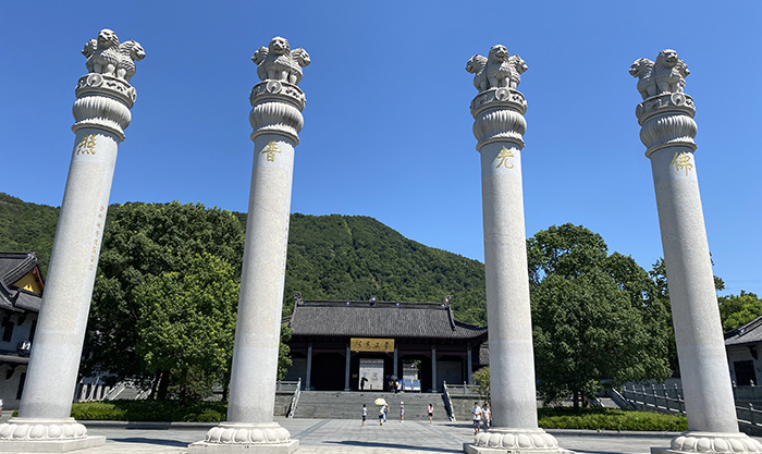 古建筑設計在佛教寺廟中的材料與構造